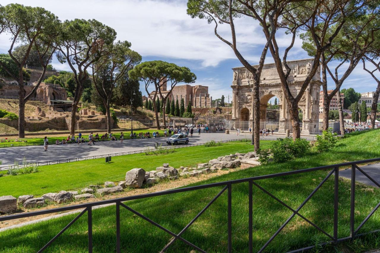 Colosseo Luxe Apartment In The Center Of Roma Eksteriør bilde